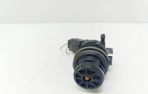 Mazda 5 Windscreen/windshield washer pump 8603102451