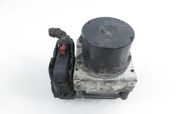 Skoda Fabia Mk1 (6Y) ABS Pump 0265800511 6Q0907379AF