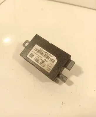 Ford C-MAX II Aerial antenna amplifier 7CP118C847CA 20140217 P30761696