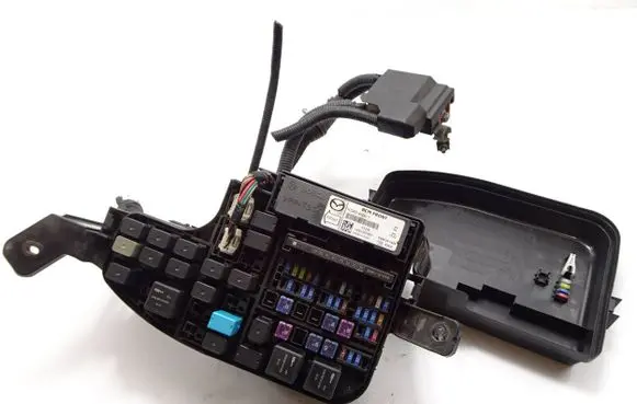 Mazda 3 III Other control units/modules KD45675X0C F005V01476 140015870601