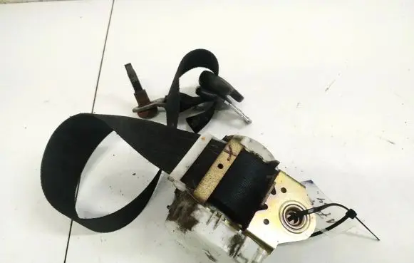 Ford Focus Front seatbelt 4M51A61295AK 4M51-A61295-AK