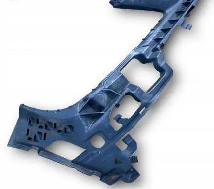 Mercedes-Benz C W204 Front bumper mounting bracket