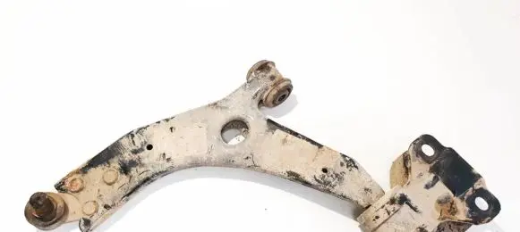 Ford Focus Front lower control arm/wishbone