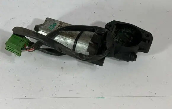 Mercedes-Benz CLK A209 C209 Seat adjustment motor A2038203742