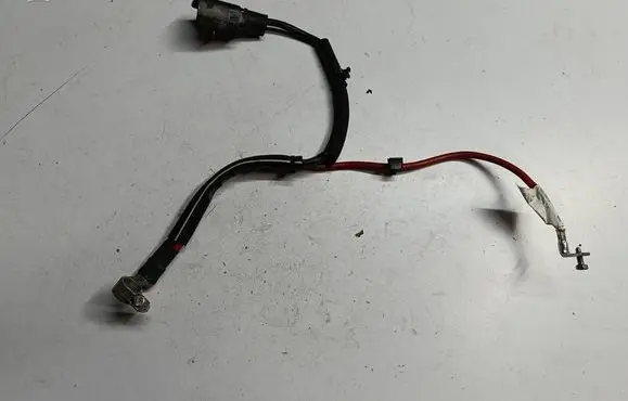 Audi Q2 - Positive cable (battery) 5Q0971228 TAB016507E