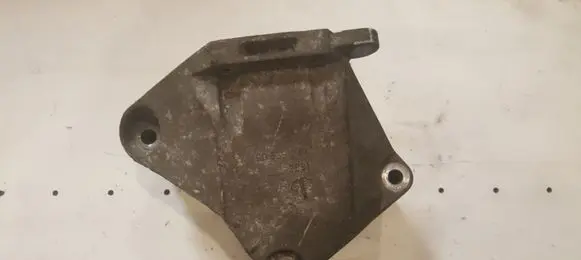 Opel Astra H Engine mounting bracket 90539247