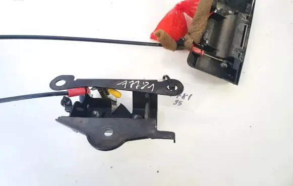 Audi A4 S4 B6 8E 8H Seat back rest lock catch rh12797302