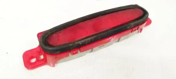 Mazda 3 I Third/center stoplight