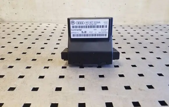 Volkswagen Golf Plus Gateway control module 1K0907530AA 1K0907951