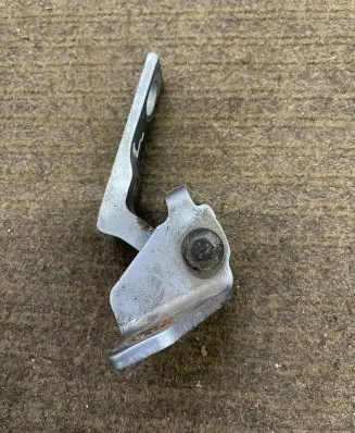 Ford S-MAX Front door lower hinge 6M21U22810AB
