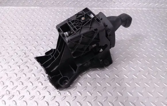 Citroen Berlingo Gear shifter/selector 9814652680