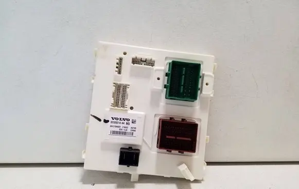 Polestar 2 Comfort/convenience module 32320214AA 32320214