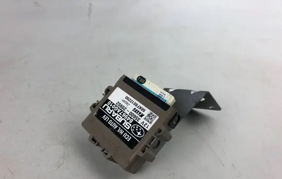 Subaru Legacy Light module LCM 84967AG010