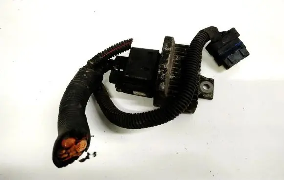 Renault Kangoo II Glow plug pre-heat relay 770015078