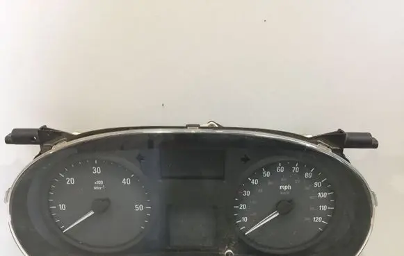 Renault Trafic II (X83) Speedometer (instrument cluster) P8200283201D