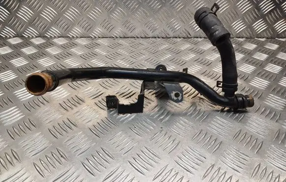 Audi A4 S4 B5 8D Engine coolant pipe/hose 028121065AE 058121058B
