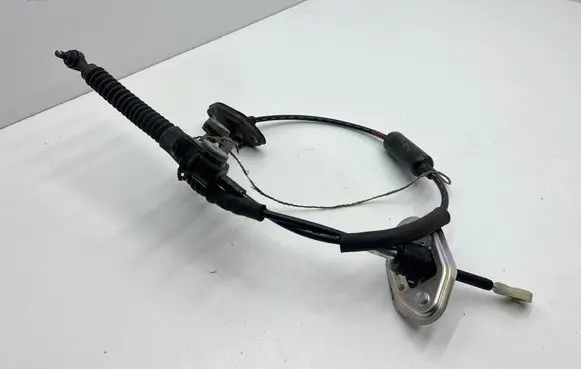 KIA Sportage Gear shift cable linkage 46790F1010