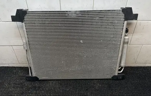 Infiniti EX A/C cooling radiator (condenser) 37727522
