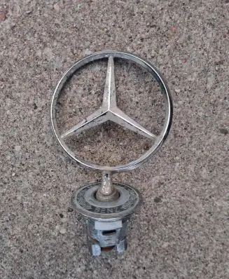 Mercedes-Benz C W203 Manufacturers badge/model letters 