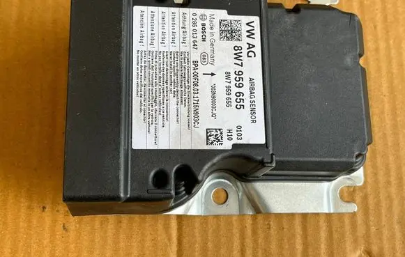 Audi A5 Airbag control unit/module 8W7959655 0285013647