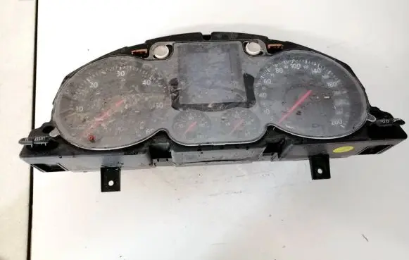 Volkswagen PASSAT B6 Speedometer (instrument cluster) a2c53145550
