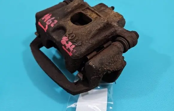 Lexus RX 330 - 350 - 400H Rear brake caliper IMPRK1462874