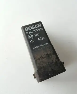 Glow plug pre-heat relay