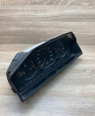 Mercedes-Benz E W124 Speedometer (instrument cluster) 1244404311