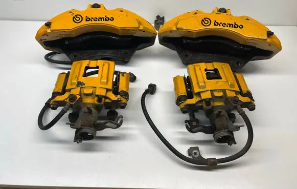 Ford Mustang VI Front brake caliper