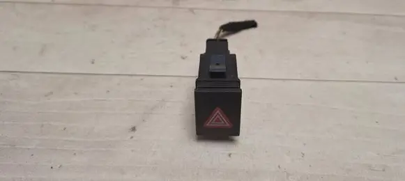 Volkswagen Polo V 6R Hazard light switch 6Q0953235A