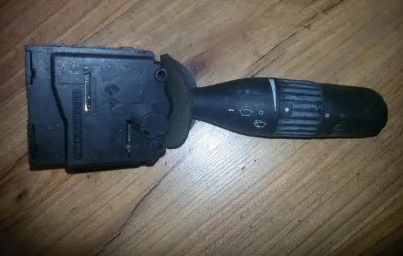 Renault Safrane Wiper control stalk 7701036512 4003
