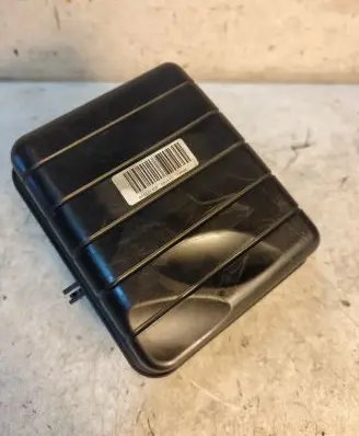 BMW 5 F10 F11 Intake resonator 8512249