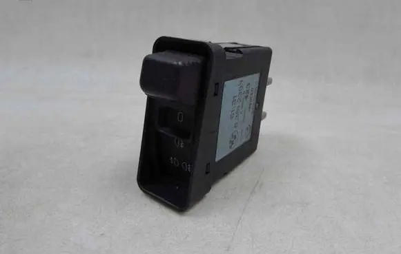 BMW 5 E34 Wing mirror switch 61.31-8351239 58068