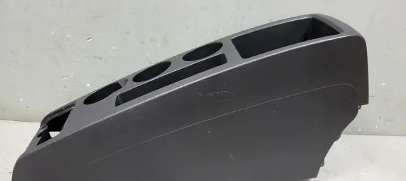 Toyota Corolla Verso AR10 Center console PL374654