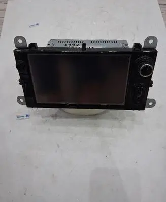 Renault Clio IV Radio/CD/DVD/GPS head unit 281153868R