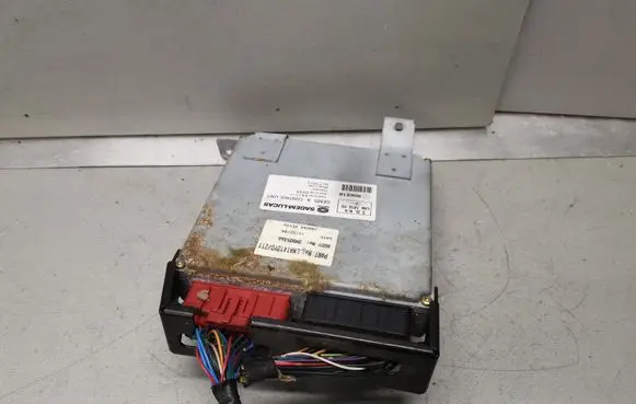 Jaguar XJ X300 Engine control unit/module LNA1410YD LNA1410YD211