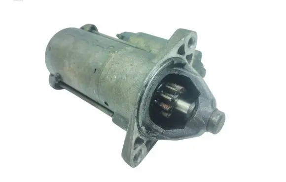 Ford Focus Starter motor F7RU11000AA 7127AA