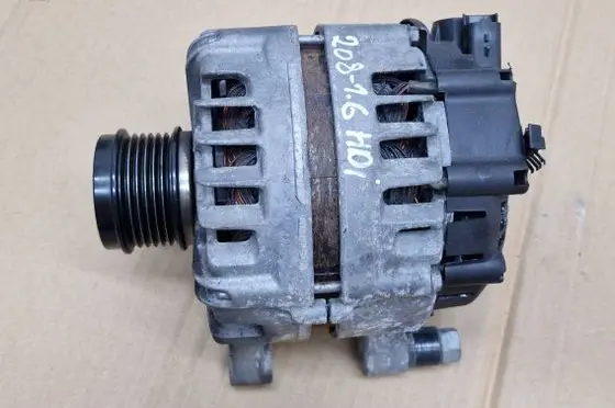 Peugeot 208 I Generator/alternator 9810525380