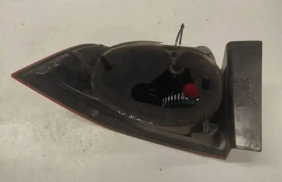 Renault Laguna II Rear/tail lights B74PH2REN