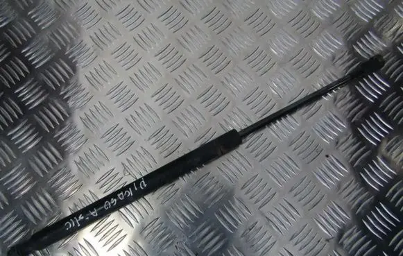 Citroen Xsara Picasso Tailgate/trunk strut/damper g21b63620b g21b-63620b