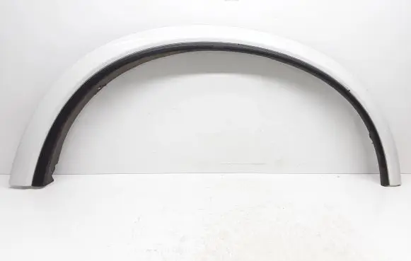 Volvo XC90 Front arch trim 30779578 30698985