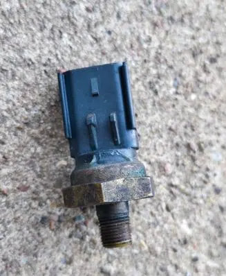 Jeep Grand Cherokee (WJ) Oil pressure sensor 56028807AA