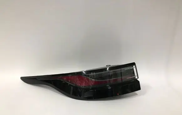 Land Rover Evoque II Rear/tail lights R8D213405A