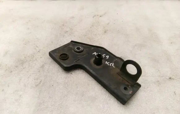 Toyota Avensis T270 Radiator mount bracket 165050R050