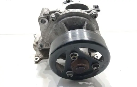 Opel Astra K Water pump 55505451