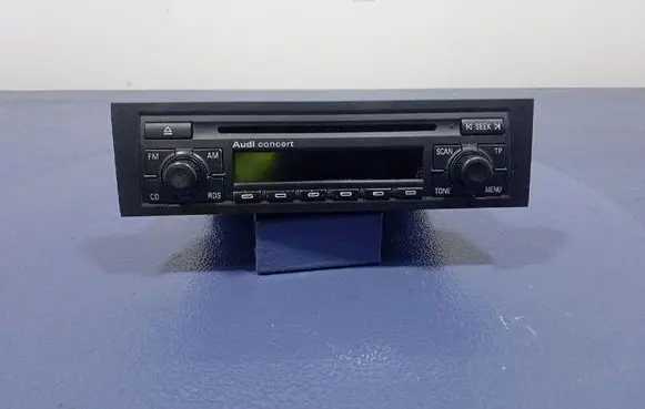 Audi A3 S3 A3 Sportback 8P Radio/CD/DVD/GPS head unit 