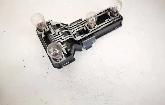 Volkswagen PASSAT B5 Tail light bulb cover holder 3b9945257