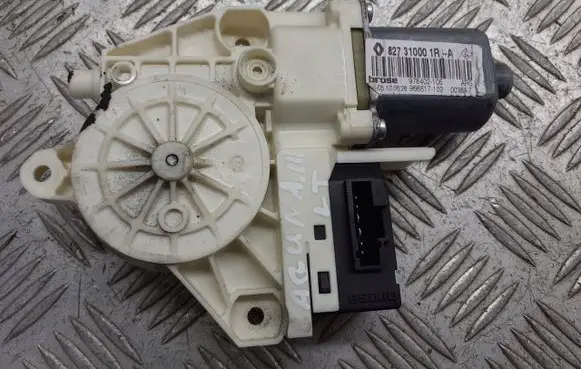Renault Laguna III Rear door window regulator motor 827310001R