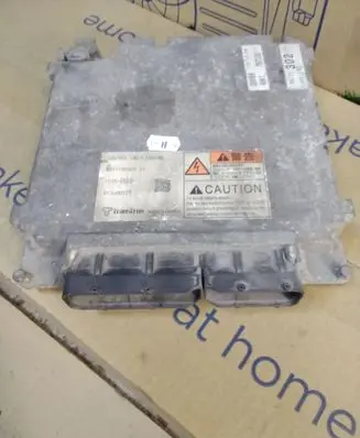 Isuzu N Series Engine control unit/module 8981189303 898118930301 1036D520