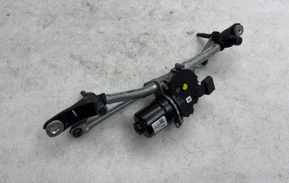 Front wiper linkage and motor